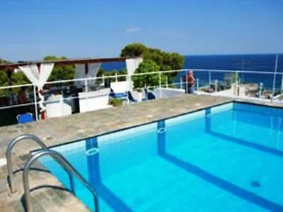 Galini Hotel 3*
